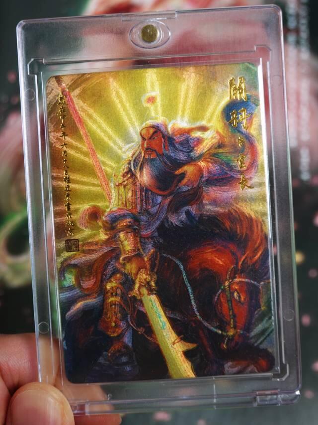 被这套金色三国五虎将闪到了！