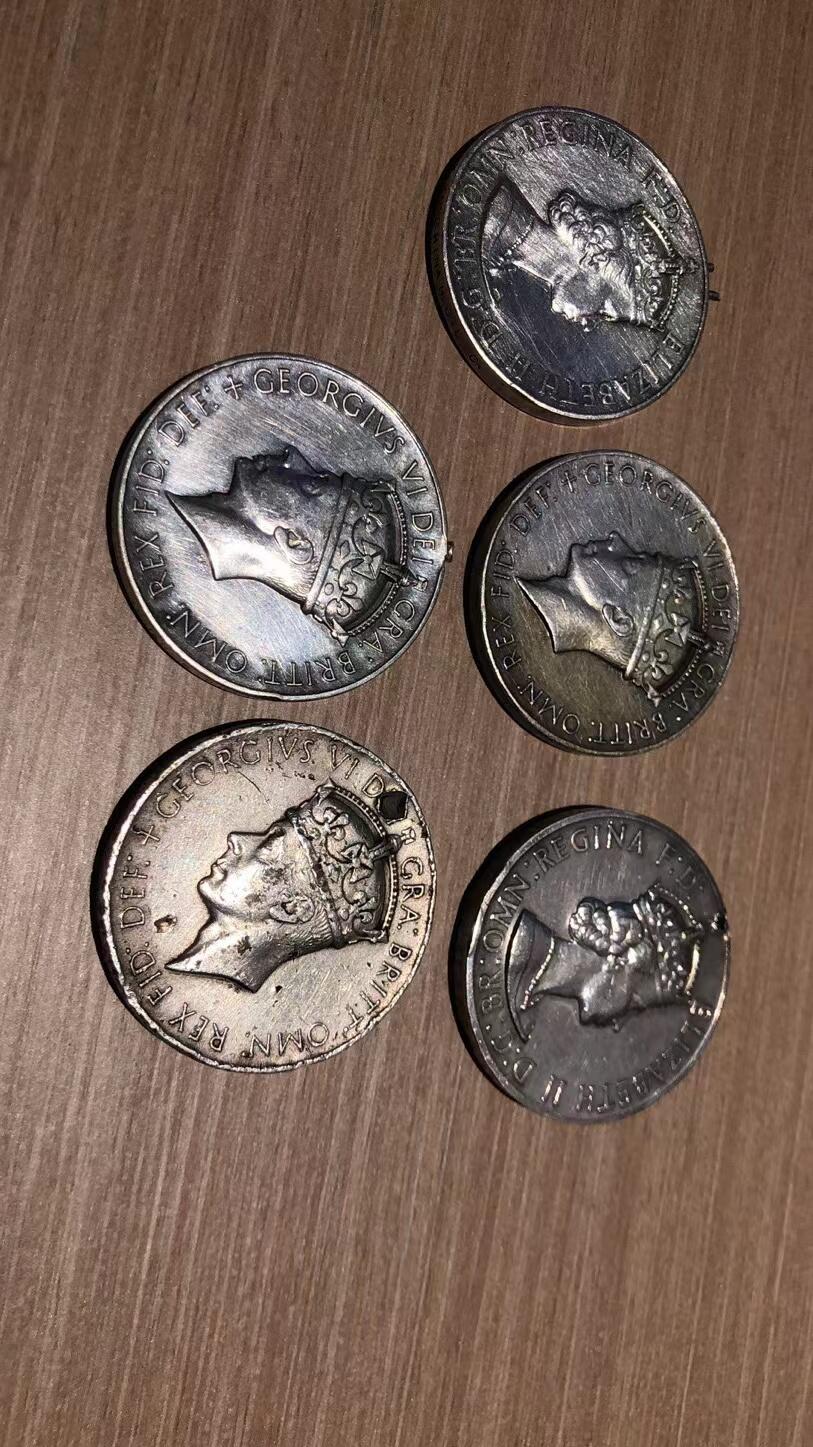 外国章边上刻华人名字