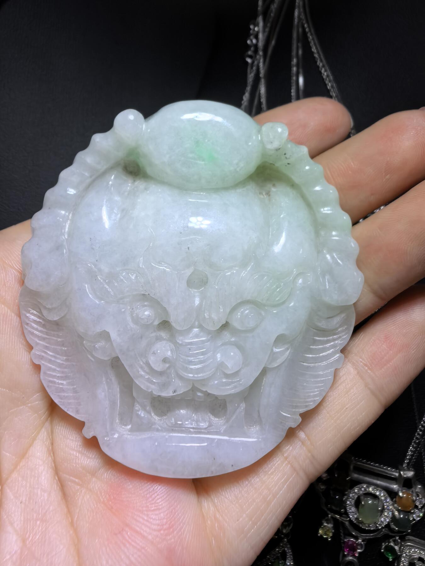 纯天然A货翡翠龙头皮带扣男款，霸气十足，精雕细琢，老坑料，实物实拍，所见即所得，尺寸:5.7cm*1.6cm