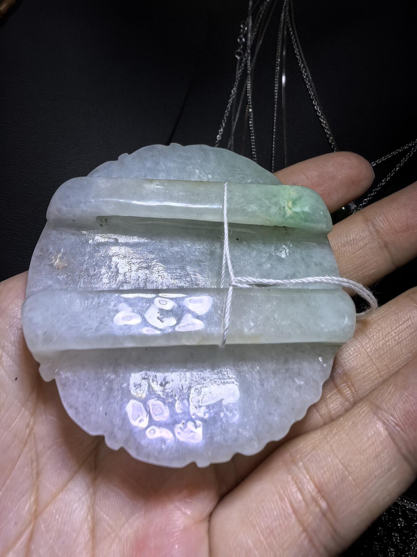 纯天然A货翡翠龙头皮带扣男款，霸气十足，精雕细琢，老坑料，实物实拍，所见即所得，尺寸:5.7cm*1.6cm