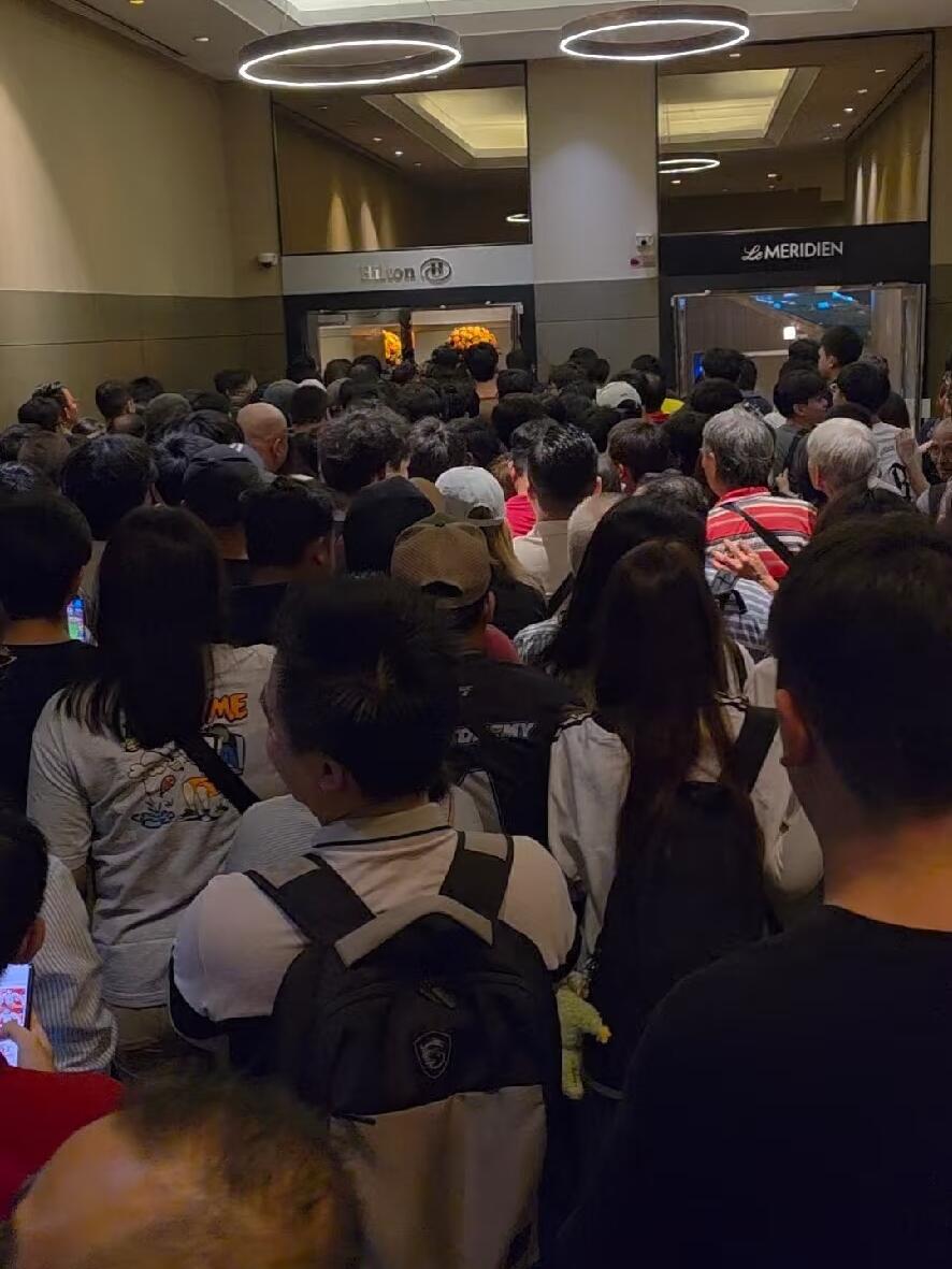 2025版中国龙银币吉隆坡城市卡首日盛况