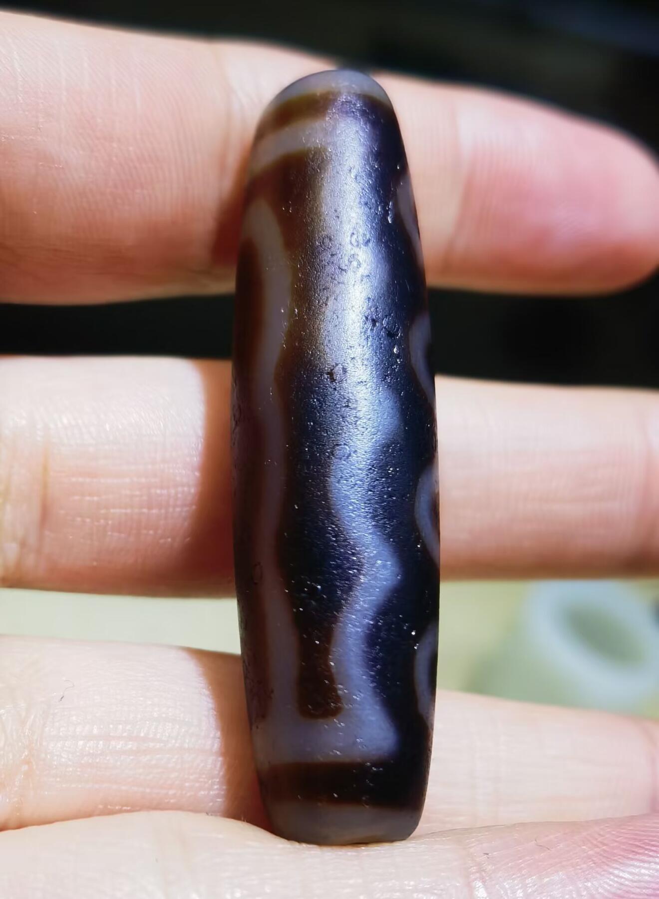 旧藏七眼天珠男女款吊坠挂件锁骨链，熟珠，已玉化包浆，可见天然风化纹马蹄纹等，尺寸:4.8cm*1.2cm