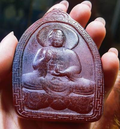 红黑料双面观音牌吊坠挂件男款，黑红料，尺寸:69mm*50mm*12mm