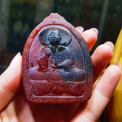 红黑料双面观音牌吊坠挂件男款，黑红料，尺寸:69mm*50mm*12mm