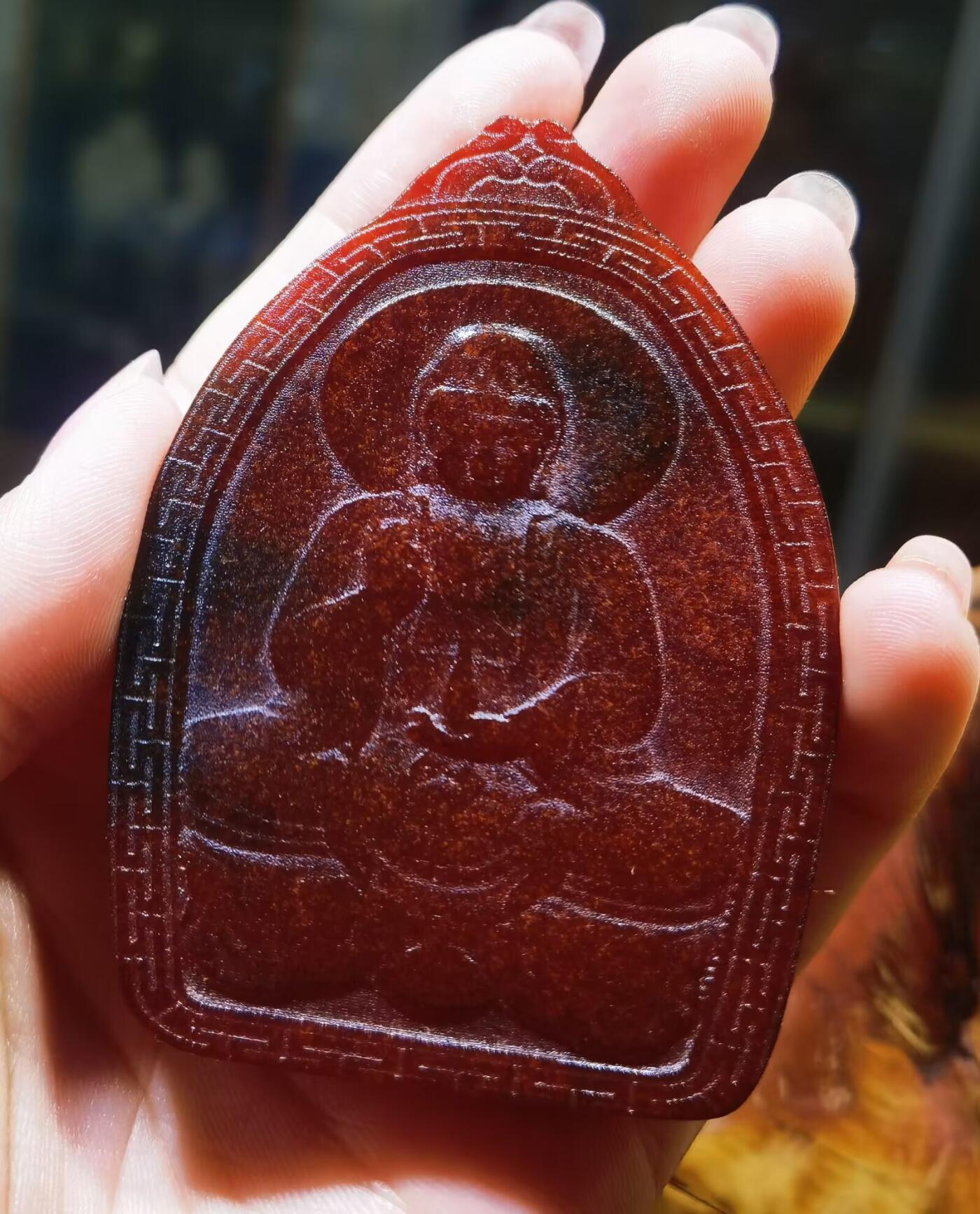 红黑料双面观音牌吊坠挂件男款，黑红料，尺寸:69mm*50mm*12mm