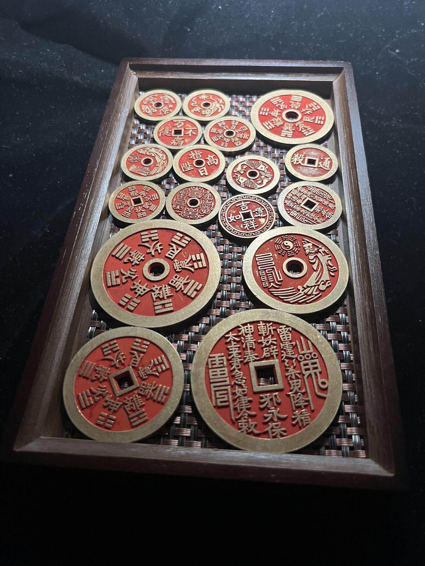 真品价格贵，玩玩工艺品过过瘾也行