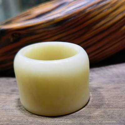 抹香耳骨，揉骨如玉扳指男款，内径28