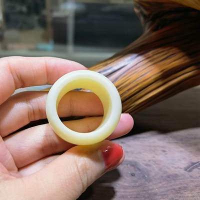 抹香耳骨，揉骨如玉扳指男款，内径28