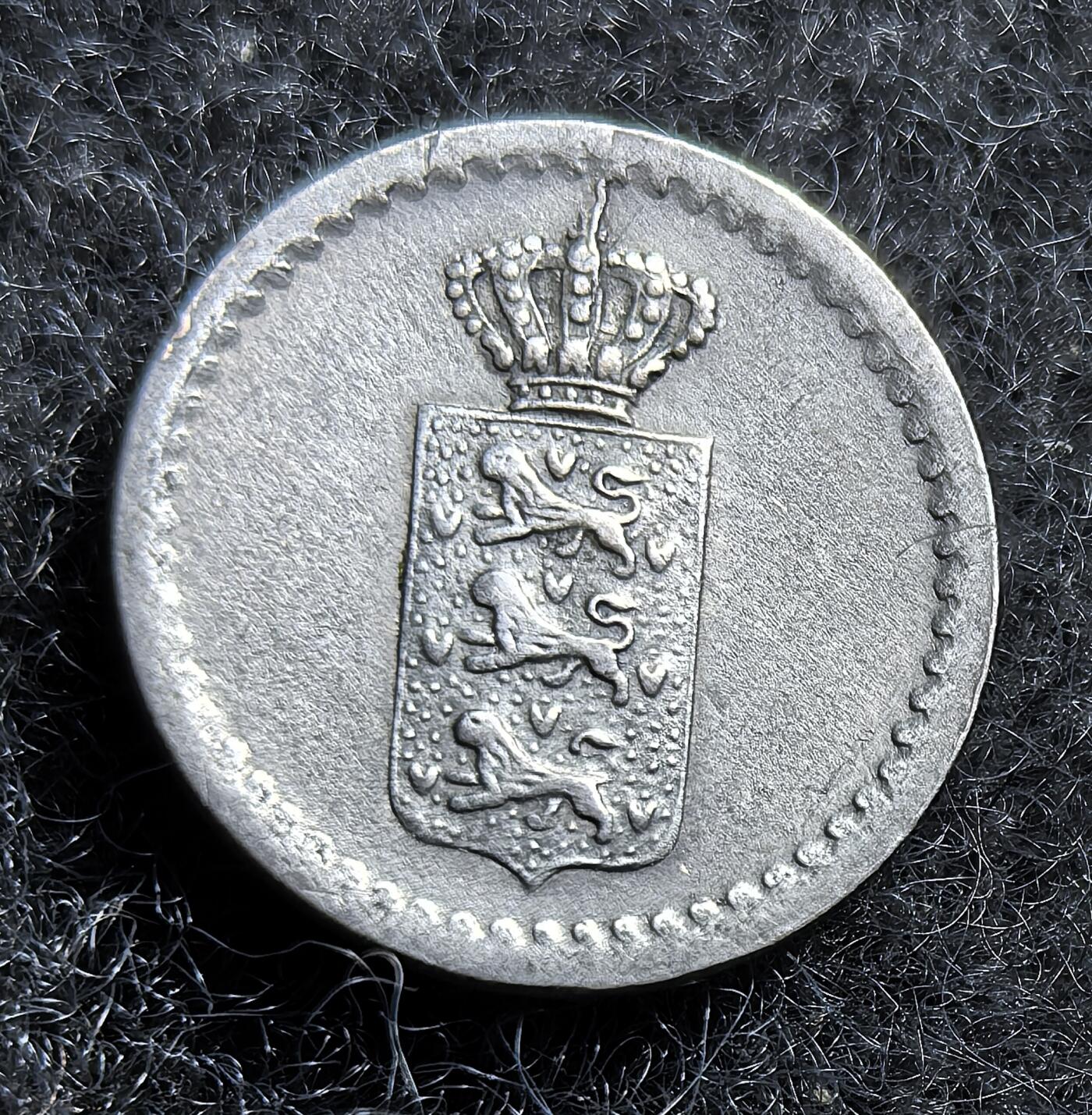 丹属西印度银币