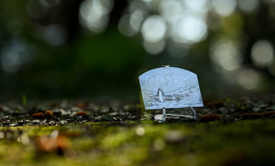 越看越喜欢的一枚银章