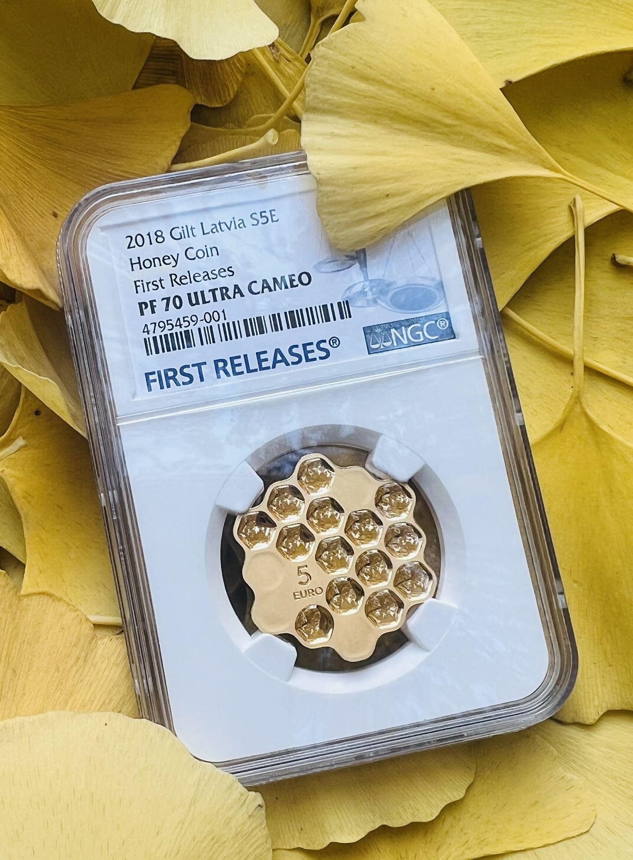 拉脱维亚蜂巢镀金银币～