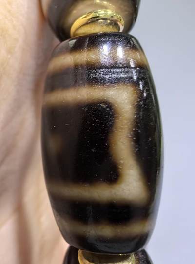 多宝天珠手串佛珠男款，五福、天地、两眼、三眼，​高品质台湾手工珠，胎脂油润，包浆浑厚，尺寸:1.9cm*1.1cm
​