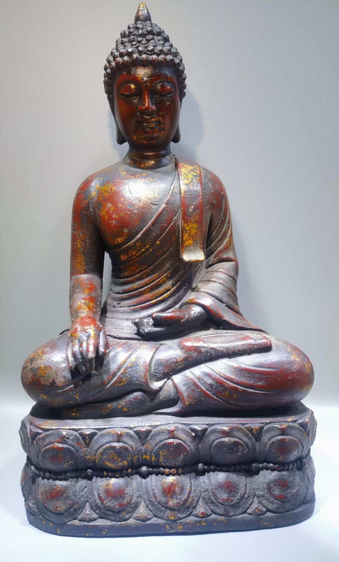 宋代洒金释迦摩尼佛整身佛像摆件乔迁办公佛龛供奉​包浆自然浑厚，包老到代！​佛手食指缺肉图中可见！​尺寸:35cm*20cm