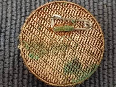 早期掐丝毛主席像章