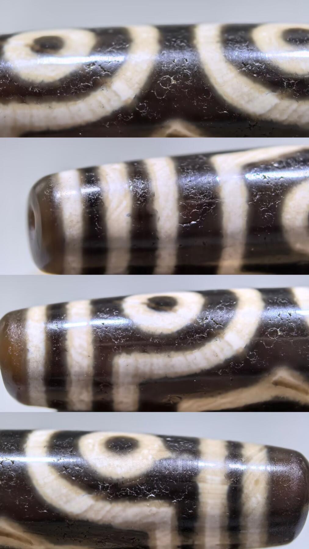 宝盖三眼天珠项链锁骨链吊坠挂件男女款，台珠，可见明显岁月包浆痕迹，珠体有明显油沁
​尺寸:5.6*1.3cm