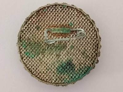 早期掐丝毛主席像章