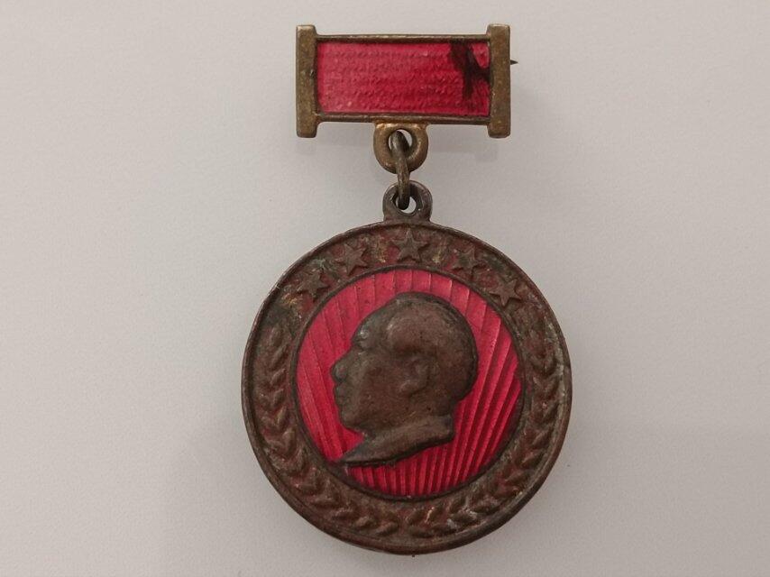 五十年代毛主席徽章纪念章