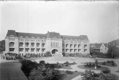 胶澳总督府造价85万金马克，金马克是什么？