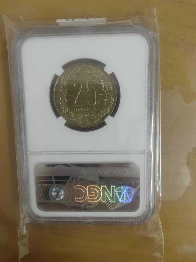 非洲喀麦隆硬币