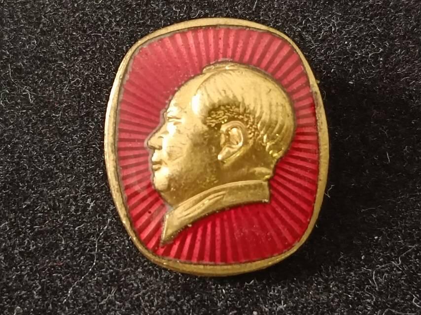 铜鎏金珐琅徽章