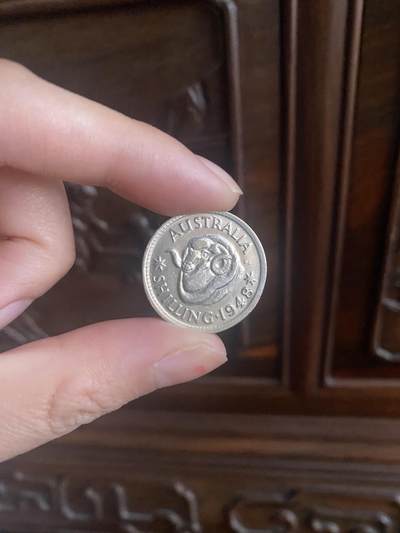 嘻嘻😜随机揪住一枚喜羊羊银币