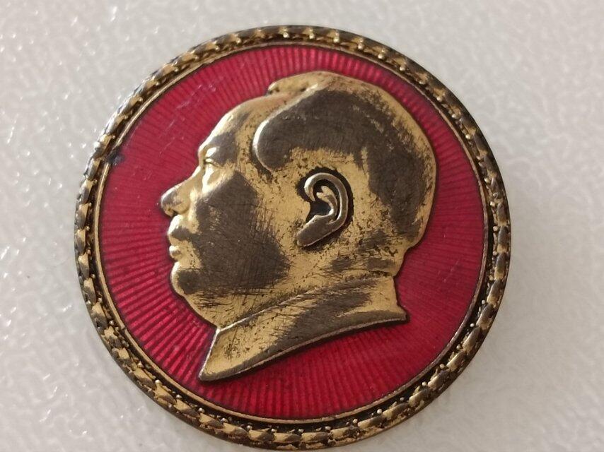 毛主席像章徽章