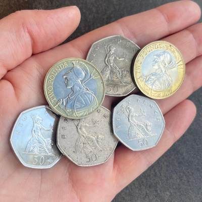 英国硬币上的女神是什么？