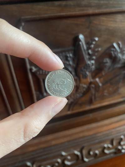 满天都是月光，我却低头看见了幸运6便士