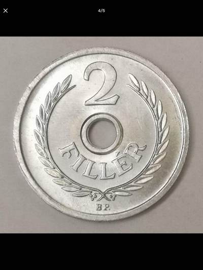 匈牙利的中孔机制币