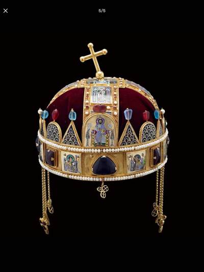 匈牙利的中孔机制币