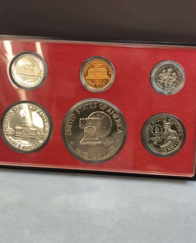 160走平台出一套美国两百周年精致套币