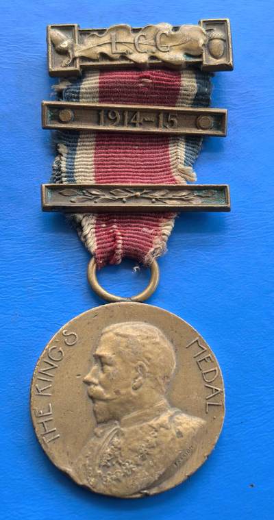 大英帝国1914年-1915年伦敦议会奖章，总长80mm含绶带，章直径31.5mm，总重25克