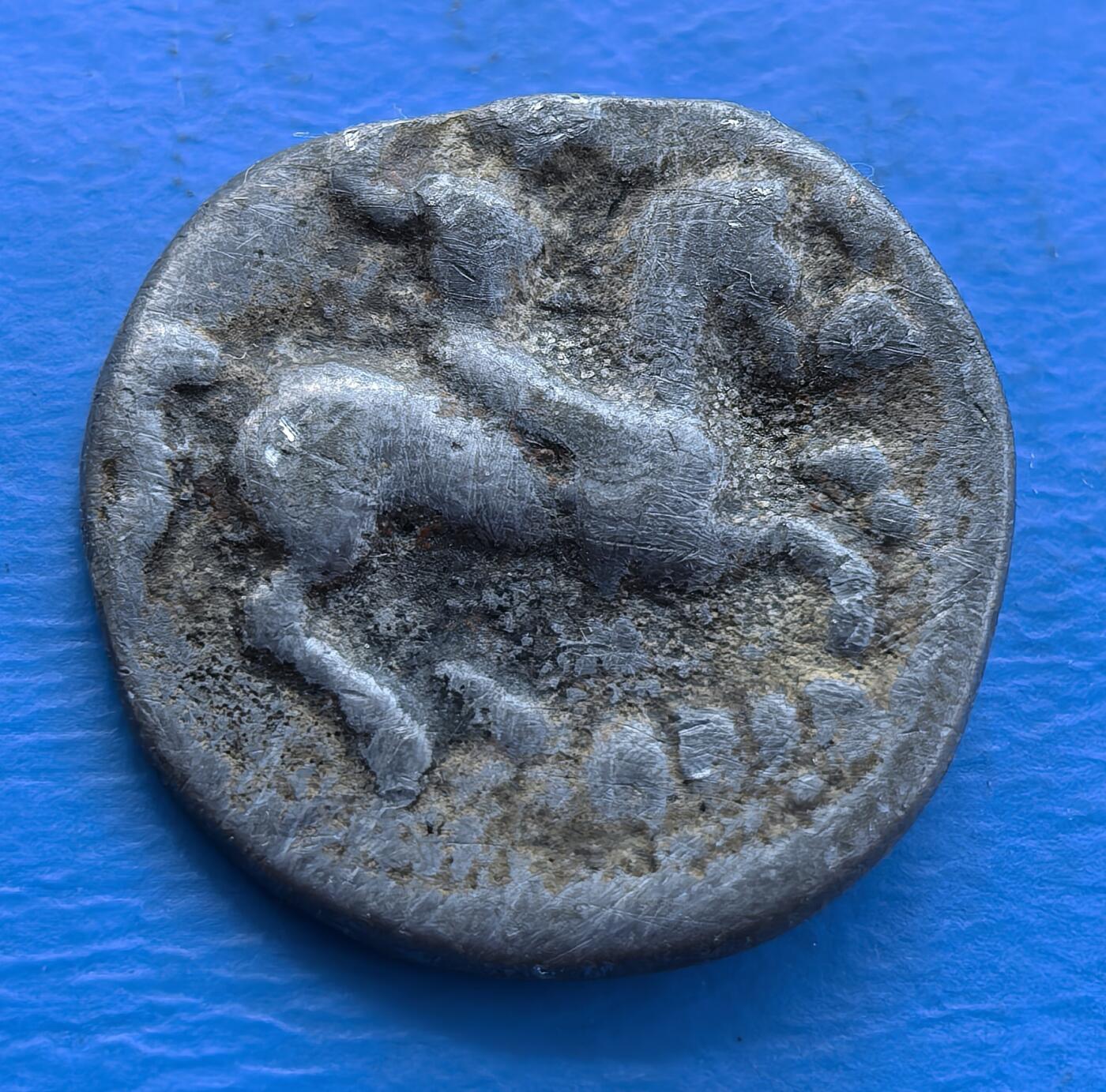 不知道哪里的骑马币直径17.5mm