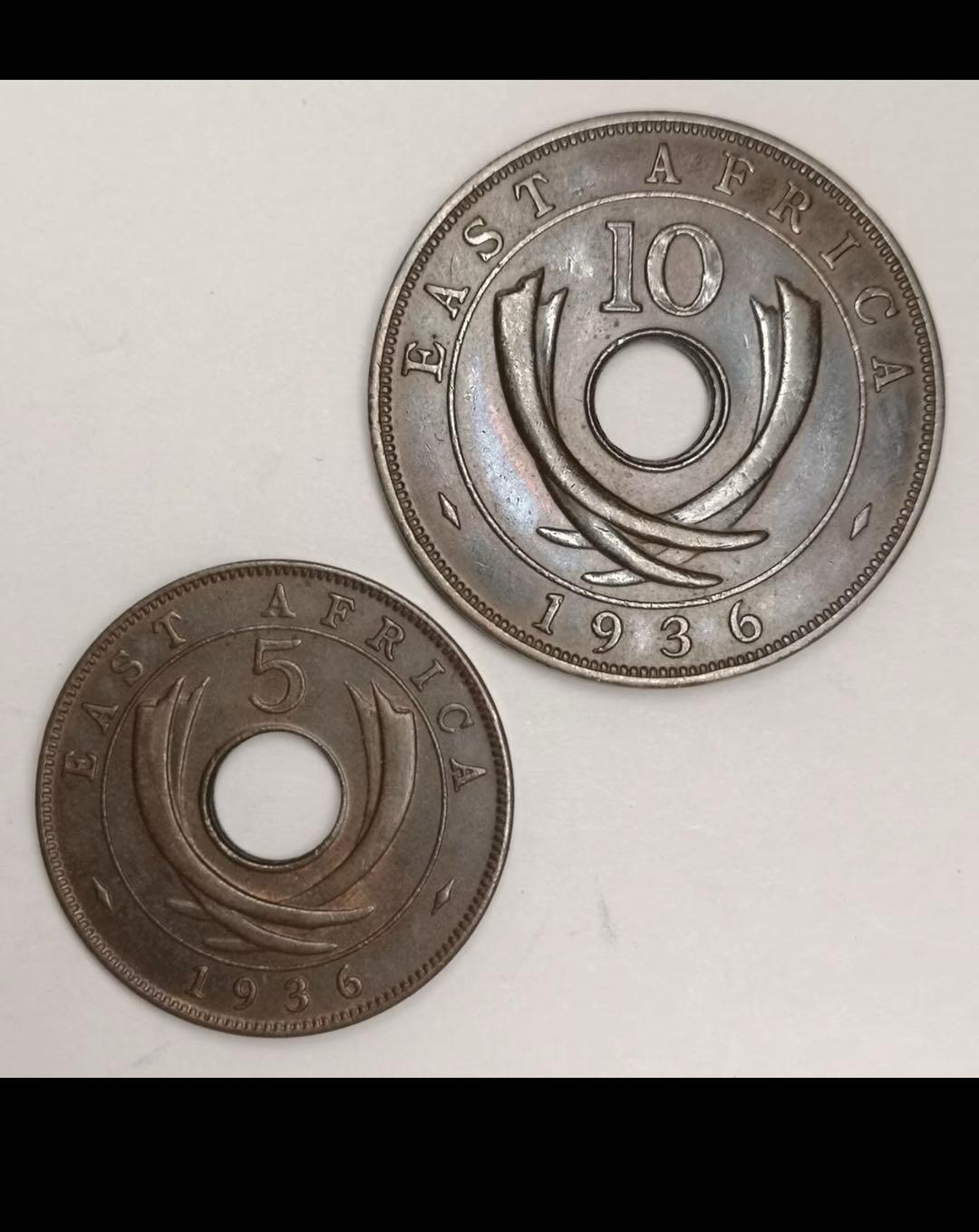 英属东非的中孔机制币