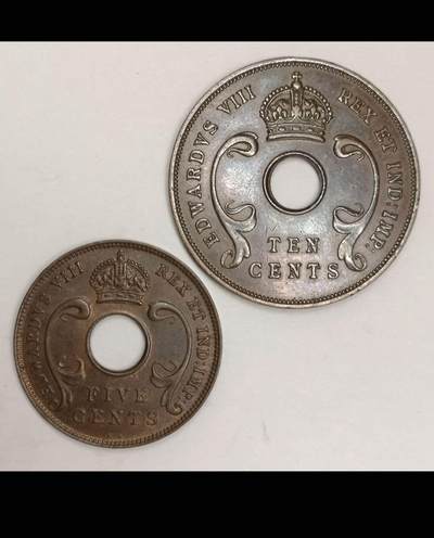 英属东非的中孔机制币