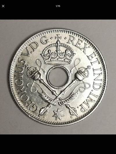 澳属新几内亚的中孔机制币