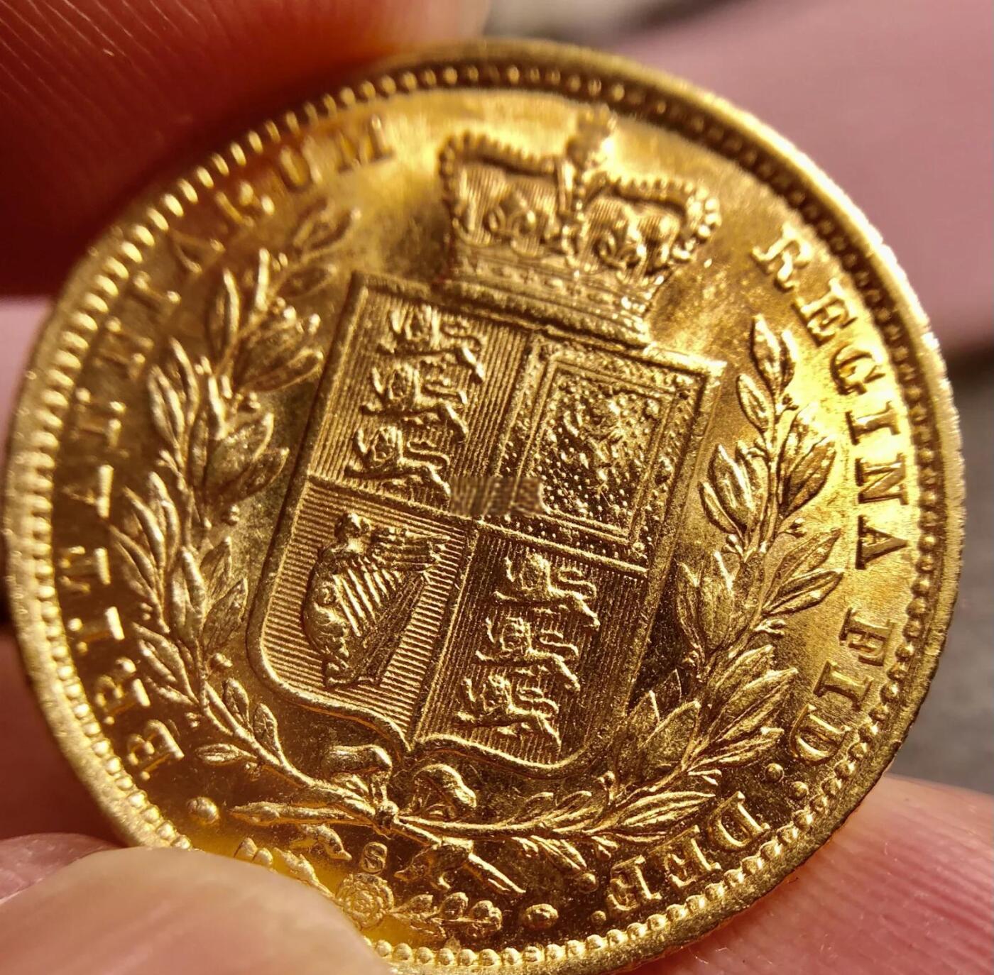 维多利亚青年头像金币