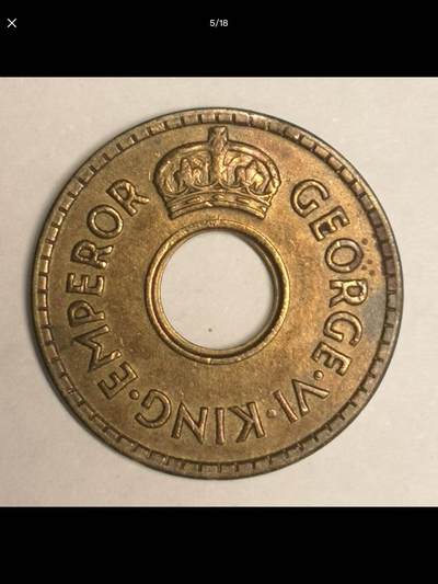 英属斐济的中孔机制币