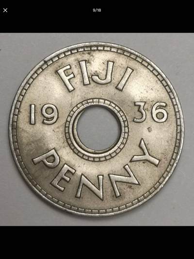 英属斐济的中孔机制币