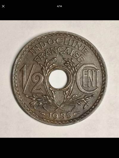 法属印度支那的中孔机制币