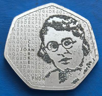 少见精制特里斯坦达库尼亚岛二战美女密码学专家琼•克拉克50便士纪念币发行量极少仅5万枚,11克