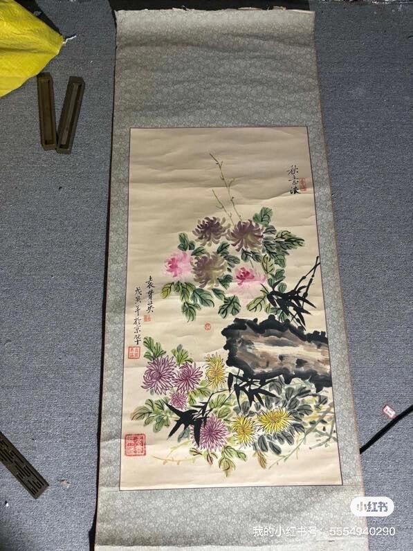 袁贯英手绘花草画