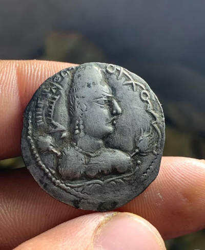 Khongila Derham For Sale
Wechate ID/wxid_blos1mia6k6p12