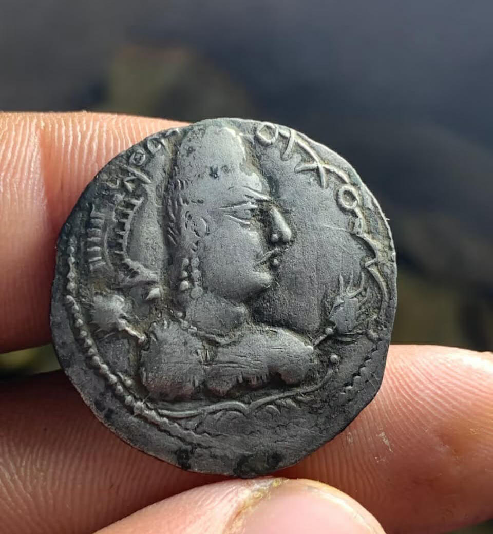 Khonglia Derham For Sale
Wechta ID/wxid_blos1mia6k6p12