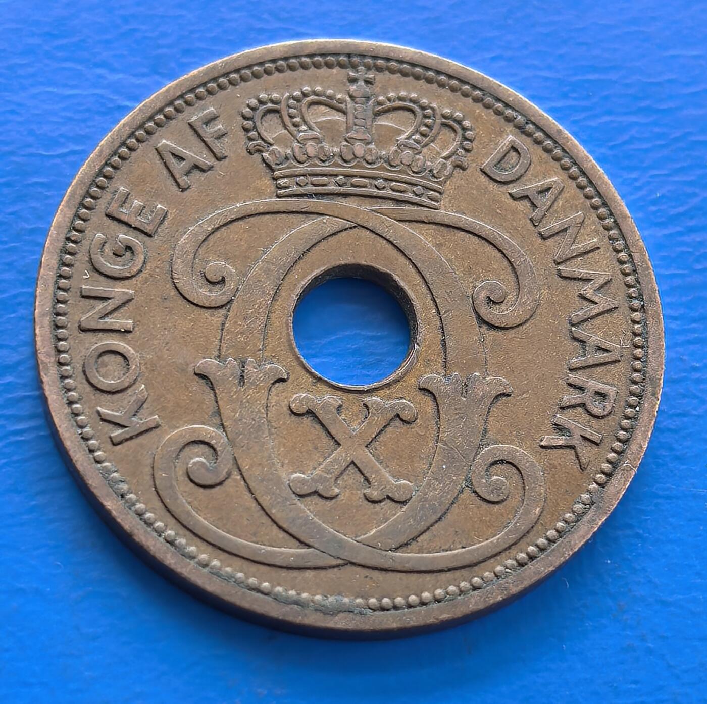 稀少币法罗群岛1941年5欧尔，丹麦被德国占领后改成了锌币，只有法罗依旧保持铜币