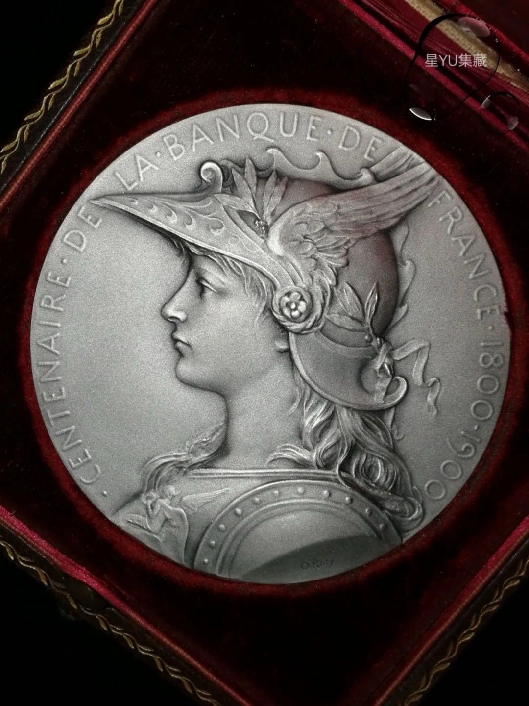 法兰西银行成立100周年的银章《戎装玛丽安娜》