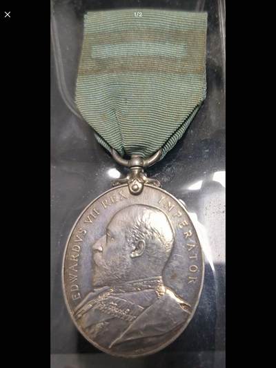 英国民兵长期服役和杰出表现奖章