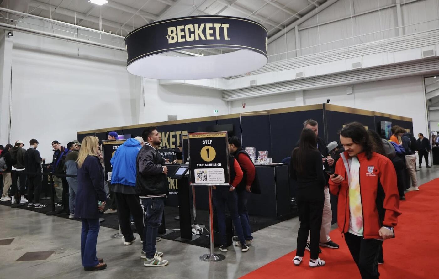 重磅！PSA 收购 Beckett