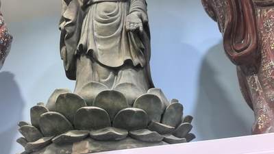 创汇时期，紫砂加铜彩释迦摩尼立像，朴素庄严，救济众生。高约89cm宽约38cm