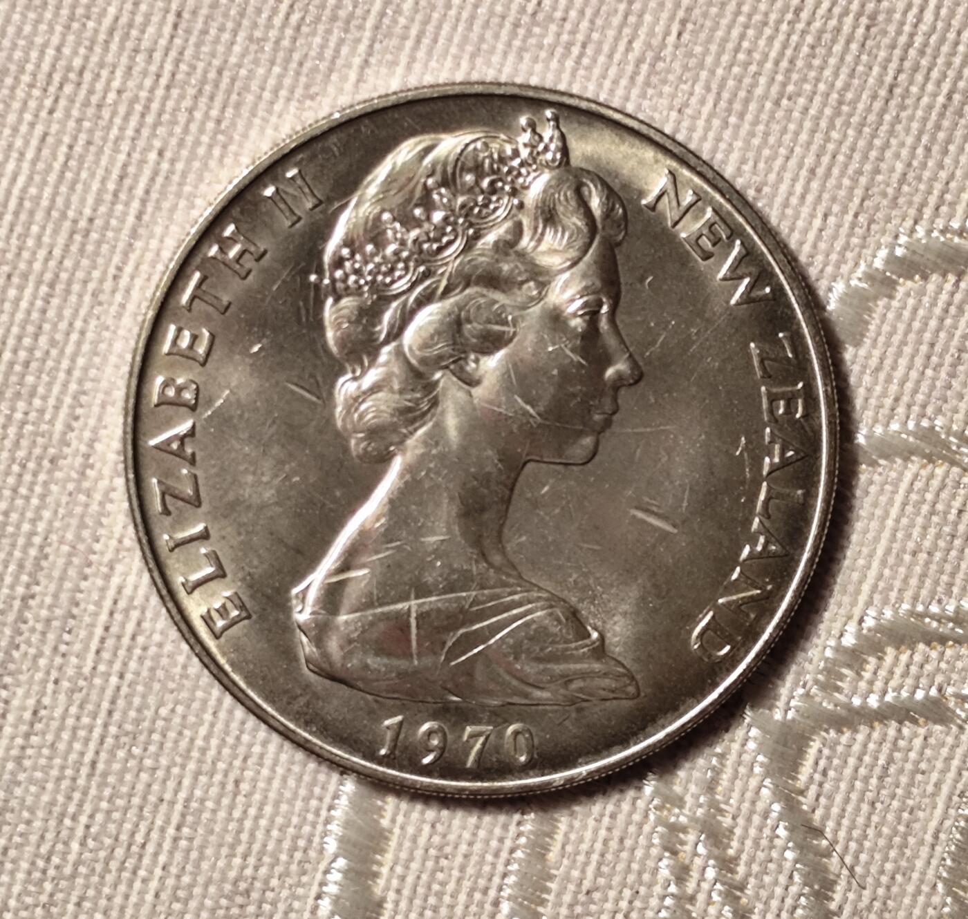 新西兰1970年发行1元库克山纪念币